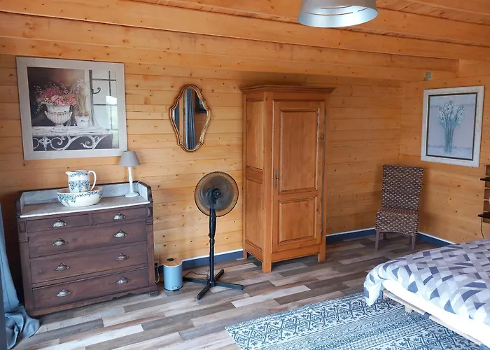 Chez Le Breton Des Marais Camping Bois-de-Cené